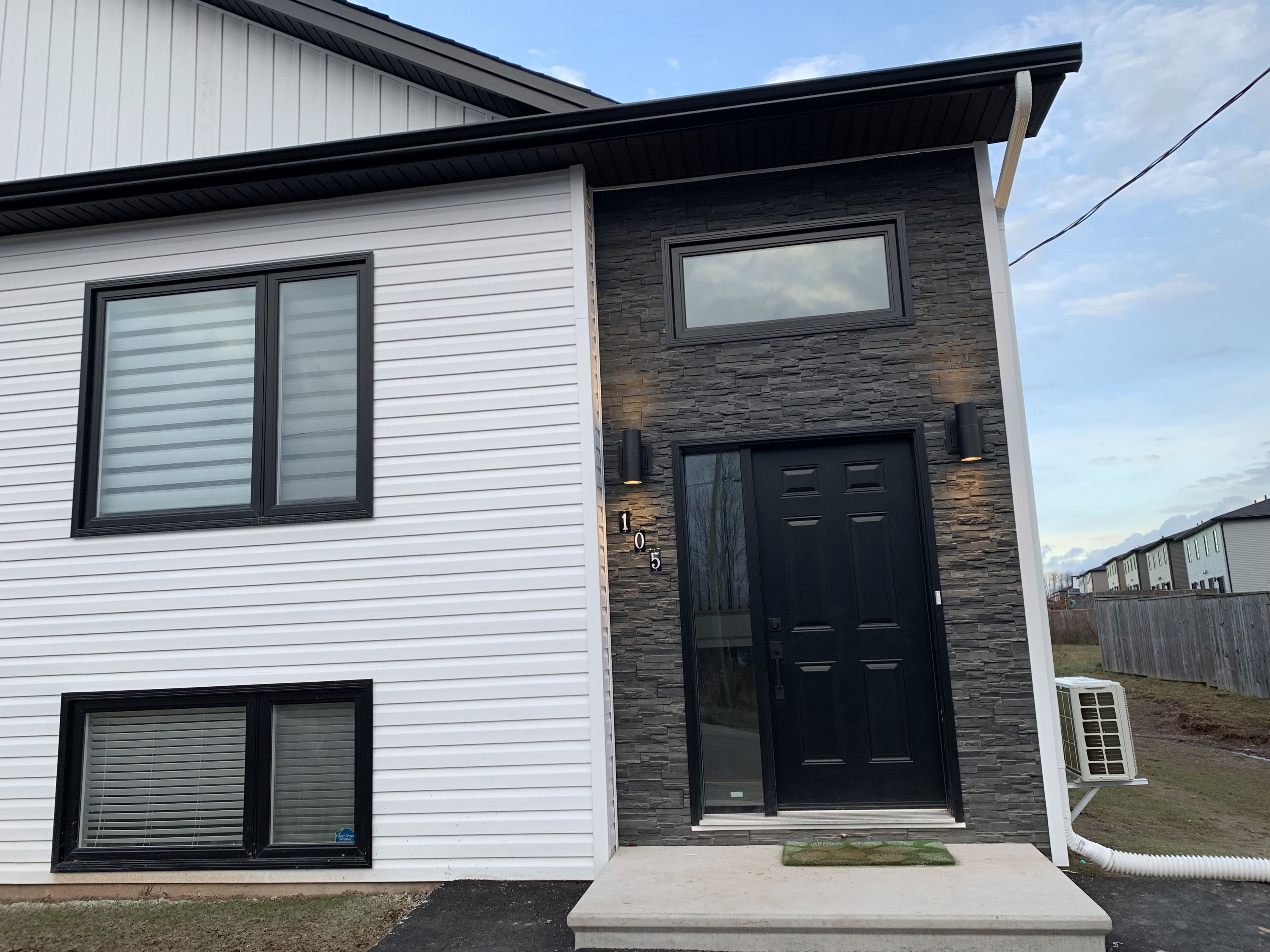 105 Francfort Crescent